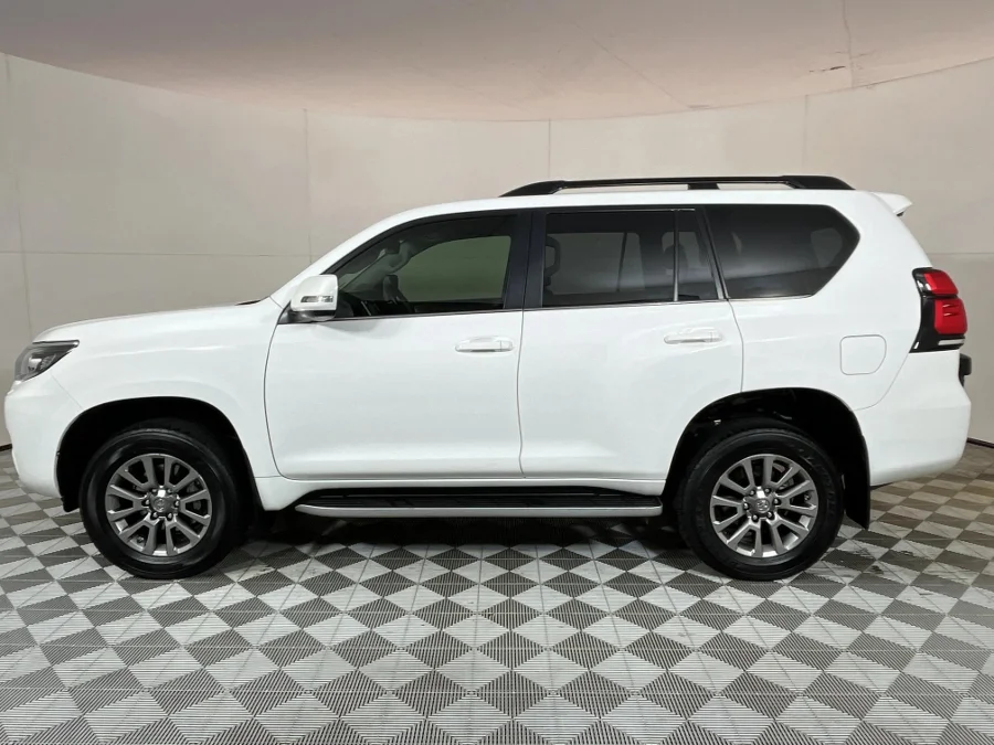 Used 2019 Toyota Land Cruiser Prado 3.0DT VX-L - WeBuyCars JHB South Used 2019 Toyota Land Cruiser Prado 3.0DT VX-L - WeBuyCars JHB South