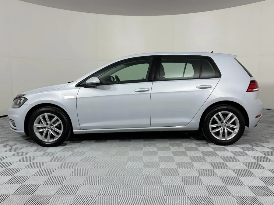Used 2018 Volkswagen Golf 2.0TDI Comfortline - WeBuyCars Vereeniging Used 2018 Volkswagen Golf 2.0TDI Comfortline - WeBuyCars Vereeniging