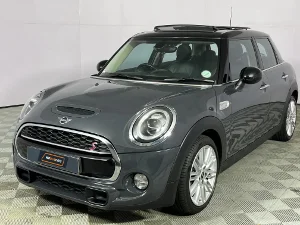 Used 2019 MINI Hatch Cooper S Hatch 5-door 60 Years auto