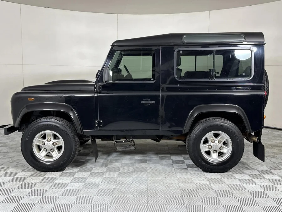 Used 2008 Land Rover Defender 90 TD station wagon SVX 60 - WeBuyCars Midstream Used 2008 Land Rover Defender 90 TD station wagon SVX 60 - WeBuyCars Midstream