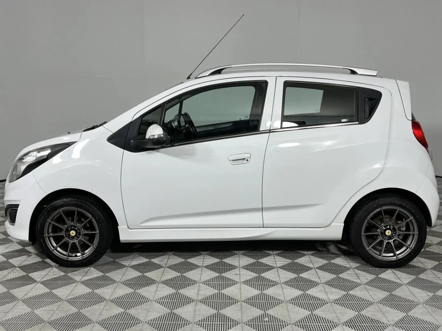 Used 2015 Chevrolet Spark 1.2 LT - WeBuyCars Epping Used 2015 Chevrolet Spark 1.2 LT - WeBuyCars Epping