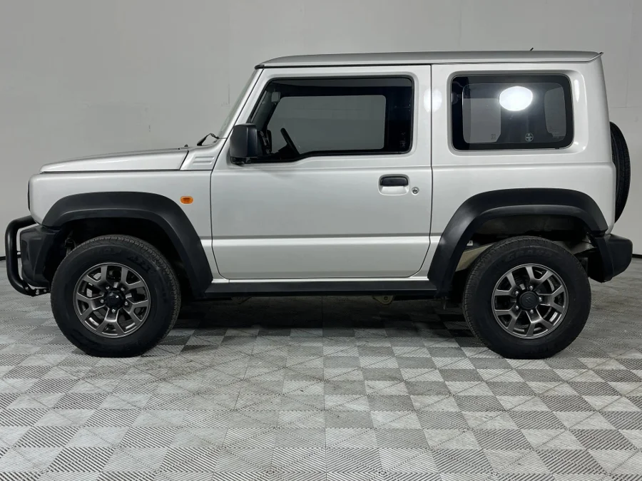 Used 2022 Suzuki Jimny 1.5 GL AllGrip 3-door auto - WeBuyCars Pietermaritzburg Used 2022 Suzuki Jimny 1.5 GL AllGrip 3-door auto - WeBuyCars Pietermaritzburg