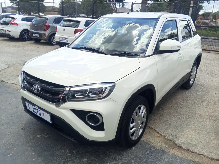 Used 2022 Toyota Urban Cruiser 1.5 XS - S-Auto Used 2022 Toyota Urban Cruiser 1.5 XS - S-Auto