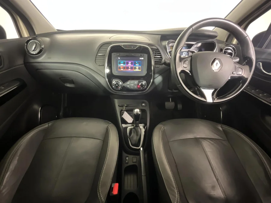 Used 2017 Renault Captur 88kW turbo Dynamique auto - WeBuyCars Midstream Used 2017 Renault Captur 88kW turbo Dynamique auto - WeBuyCars Midstream