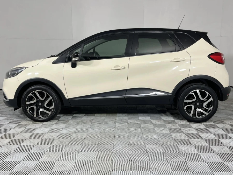 Used 2017 Renault Captur 88kW turbo Dynamique auto - WeBuyCars Midstream Used 2017 Renault Captur 88kW turbo Dynamique auto - WeBuyCars Midstream