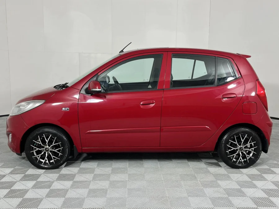 Used 2015 Hyundai i10 1.25 Glide Limited Edition - WeBuyCars Gqeberha Used 2015 Hyundai i10 1.25 Glide Limited Edition - WeBuyCars Gqeberha