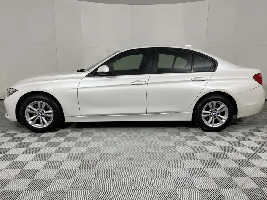 Used 2016 BMW 3 Series 320d sports-auto - WeBuyCars Germiston Used 2016 BMW 3 Series 320d sports-auto - WeBuyCars Germiston