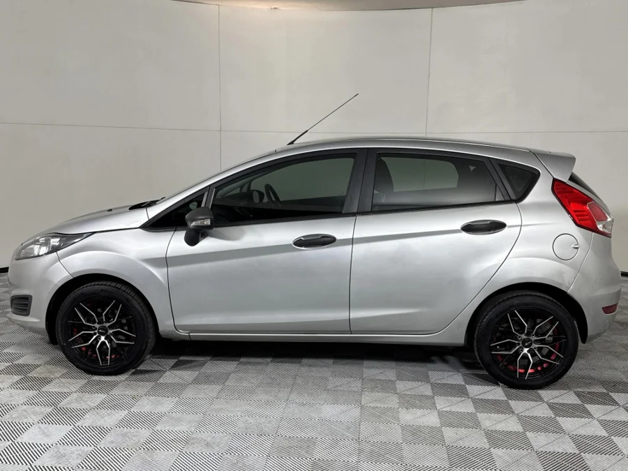 Used 2016 Ford Fiesta 5-door 1.4 Ambiente - WeBuyCars Midstream Used 2016 Ford Fiesta 5-door 1.4 Ambiente - WeBuyCars Midstream