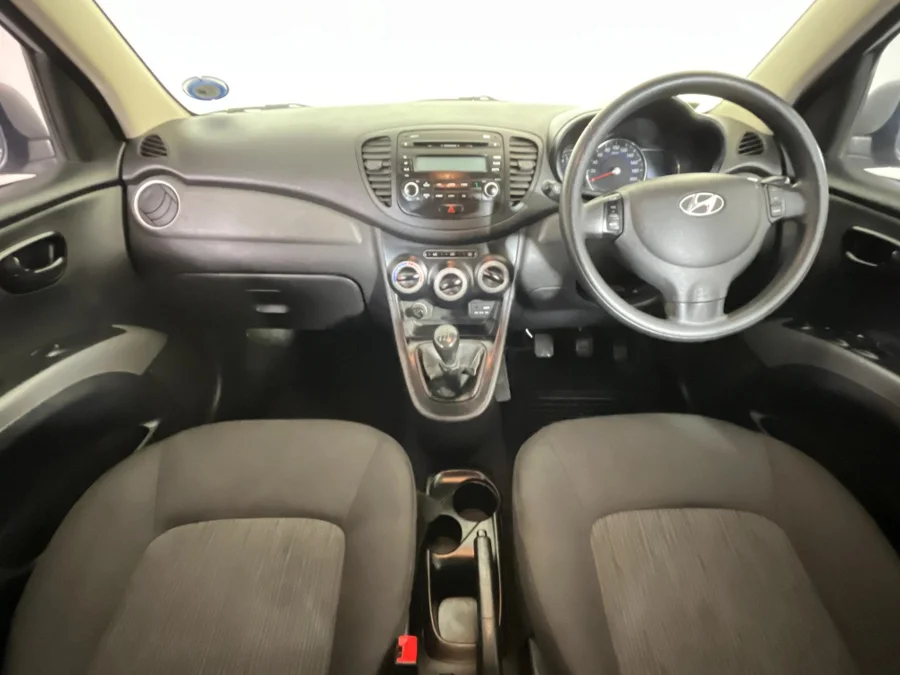 Used 2016 Hyundai i10 1.1 Motion - WeBuyCars JHB South Used 2016 Hyundai i10 1.1 Motion - WeBuyCars JHB South