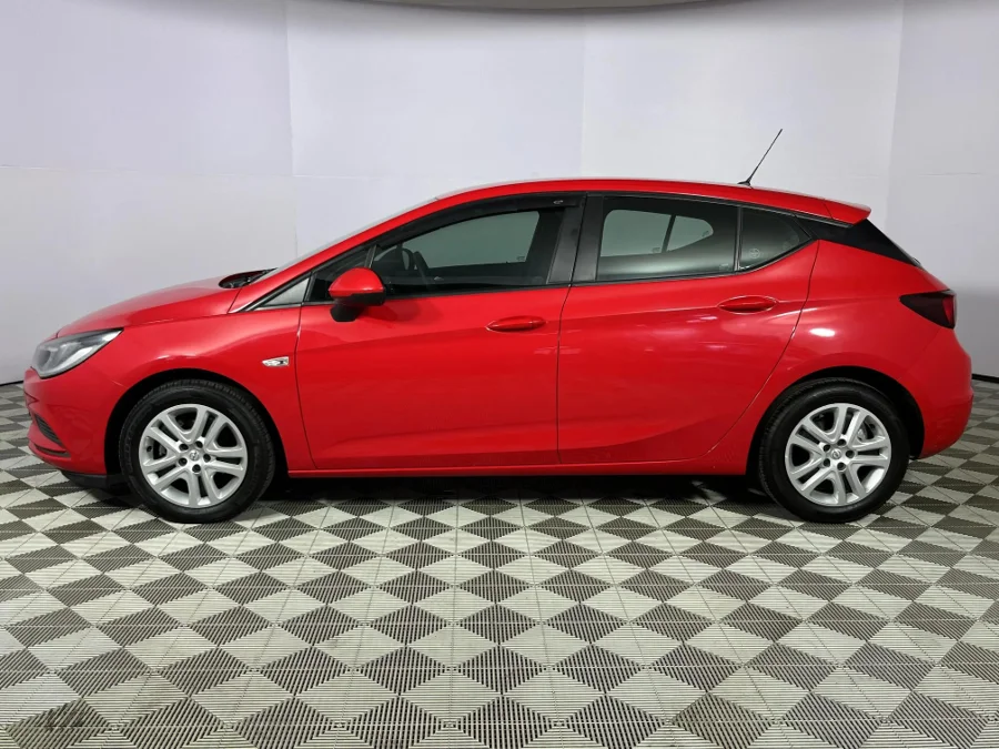 Used 2020 Opel Astra hatch 1.0T - WeBuyCars Germiston Used 2020 Opel Astra hatch 1.0T - WeBuyCars Germiston