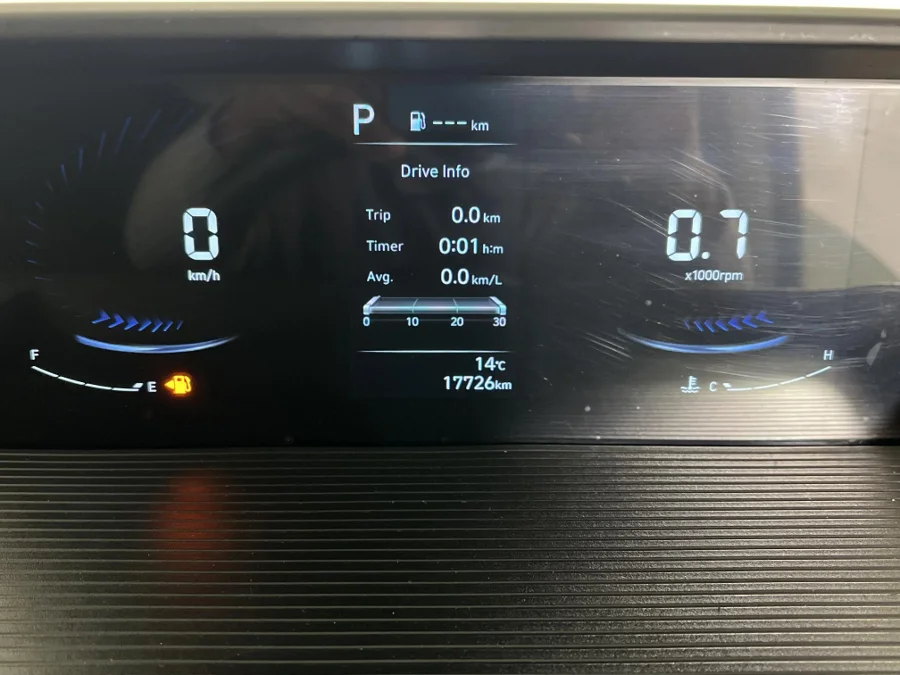 Used 2024 Hyundai Staria 2.2D panel van - WeBuyCars Richmond Used 2024 Hyundai Staria 2.2D panel van - WeBuyCars Richmond