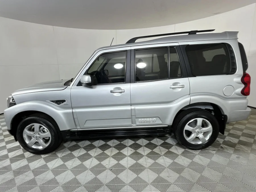 Used 2022 Mahindra Scorpio 2.2CRDe S11 - WeBuyCars JHB South Used 2022 Mahindra Scorpio 2.2CRDe S11 - WeBuyCars JHB South