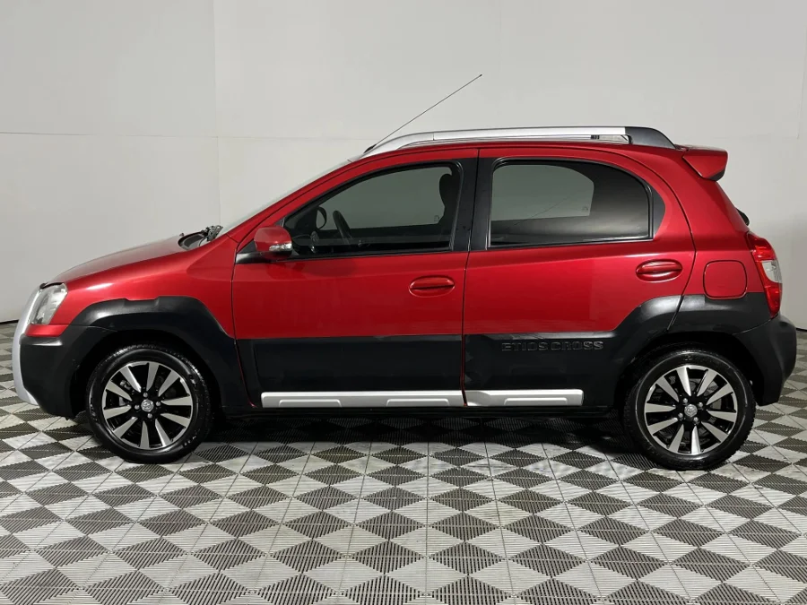 Used 2014 Toyota Etios Cross 1.5 Xs - WeBuyCars Germiston Used 2014 Toyota Etios Cross 1.5 Xs - WeBuyCars Germiston