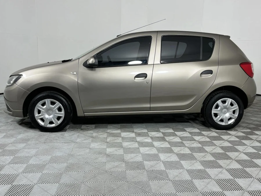 Used 2015 Renault Sandero 66kW turbo Dynamique - WeBuyCars Pietermaritzburg Used 2015 Renault Sandero 66kW turbo Dynamique - WeBuyCars Pietermaritzburg