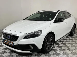 Used 2015 Volvo V40 Cross Country D3 Elite