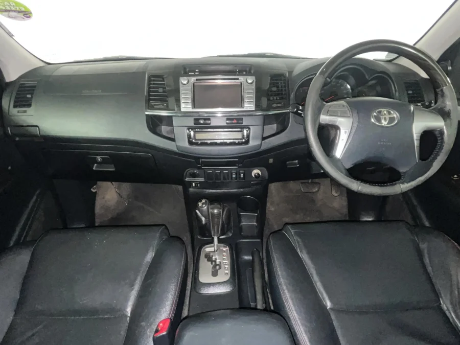 Used 2015 Toyota Fortuner 3.0D-4D 4x4 Limited auto - WeBuyCars Durban