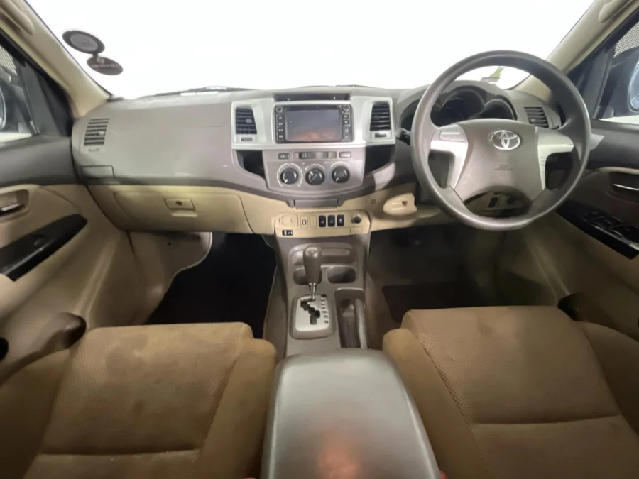 Used 2012 Toyota Fortuner 2.5D-4D auto - WeBuyCars Silverlakes Used 2012 Toyota Fortuner 2.5D-4D auto - WeBuyCars Silverlakes