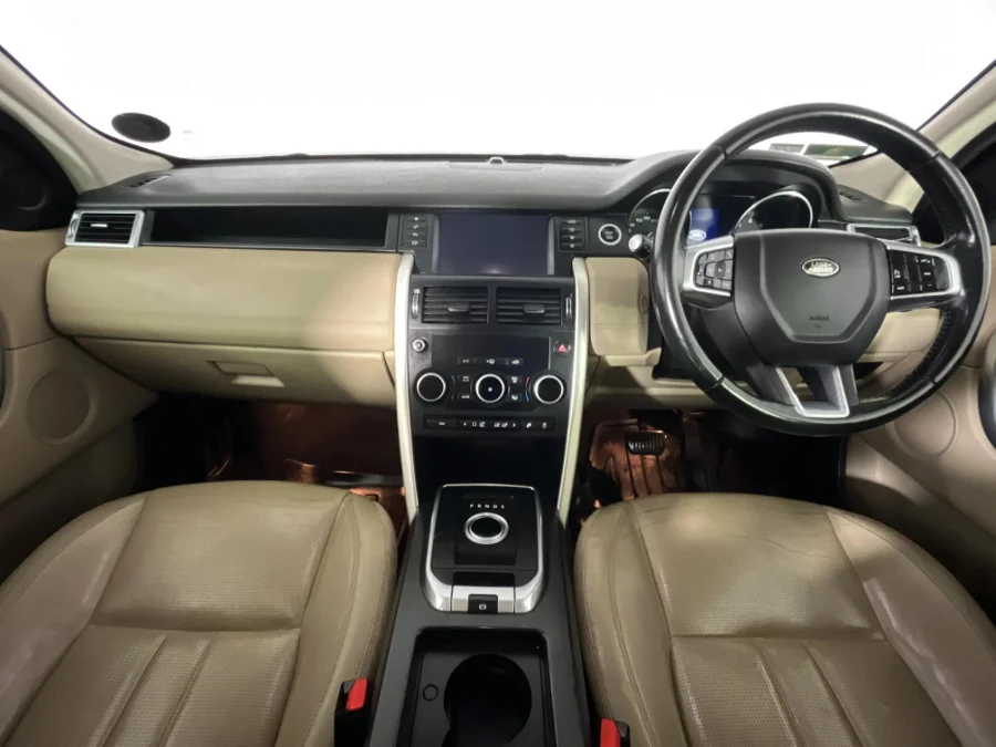 Used 2015 Land Rover Discovery Sport HSE Si4 - WeBuyCars Epping Used 2015 Land Rover Discovery Sport HSE Si4 - WeBuyCars Epping