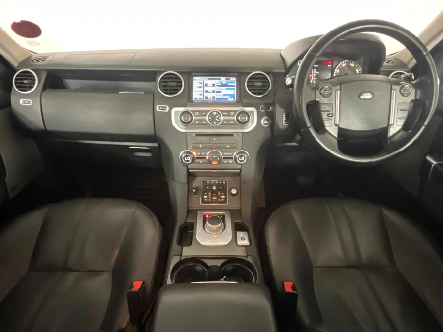 Used 2014 Land Rover Discovery SDV6 SE - WeBuyCars Epping Used 2014 Land Rover Discovery SDV6 SE - WeBuyCars Epping