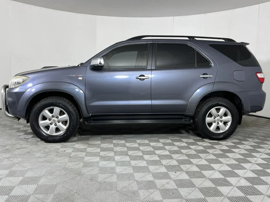 Used 2011 Toyota Fortuner 3.0D-4D - WeBuyCars Pietermaritzburg Used 2011 Toyota Fortuner 3.0D-4D - WeBuyCars Pietermaritzburg
