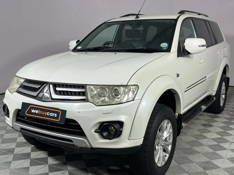 Used 2014 Mitsubishi Pajero Sport 2.5DI-D auto - WeBuyCars Brackenfell Cape Town Used 2014 Mitsubishi Pajero Sport 2.5DI-D auto - WeBuyCars Brackenfell Cape Town