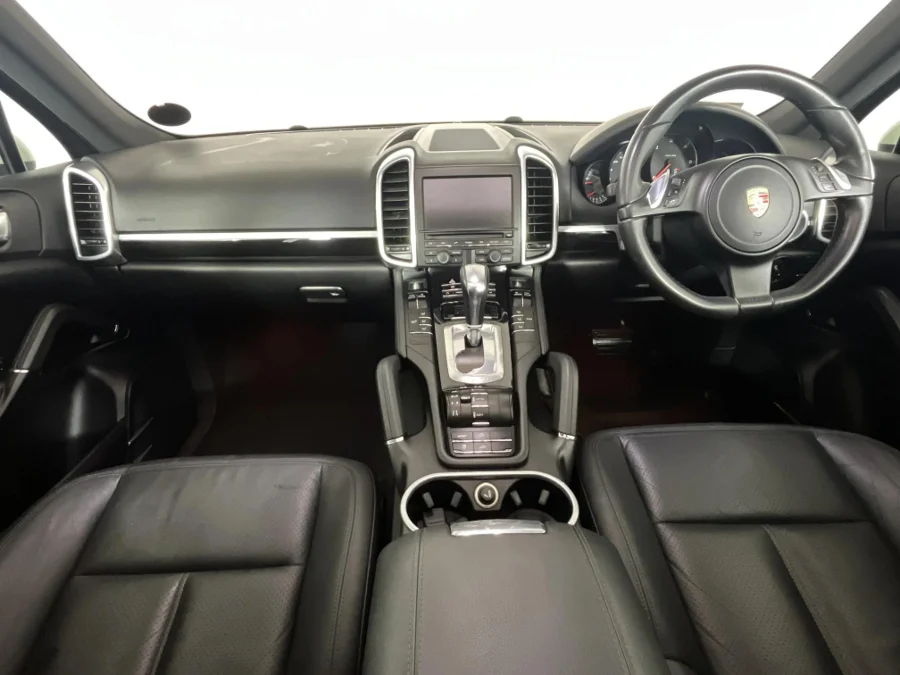 Used 2011 Porsche Cayenne diesel - WeBuyCars Silverlakes