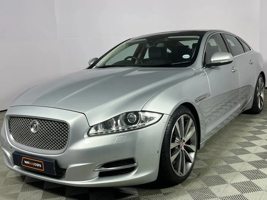Used 2013 Jaguar XJ 3.0 Supercharged Premium Luxury - WeBuyCars Gqeberha