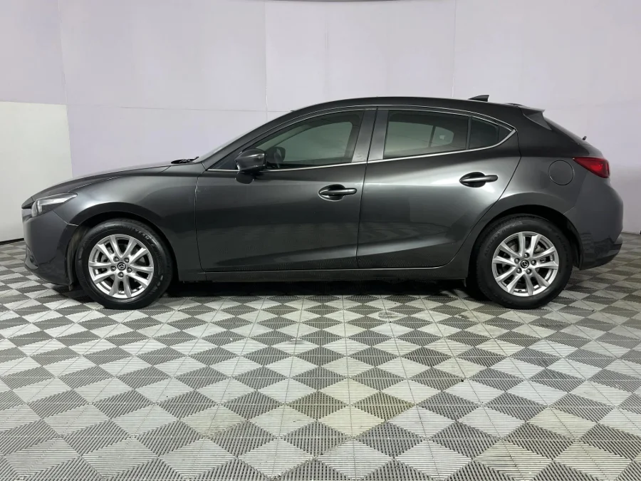Used 2018 Mazda Mazda3 hatch 1.6 Active - WeBuyCars Brackenfell Cape Town Used 2018 Mazda Mazda3 hatch 1.6 Active - WeBuyCars Brackenfell Cape Town