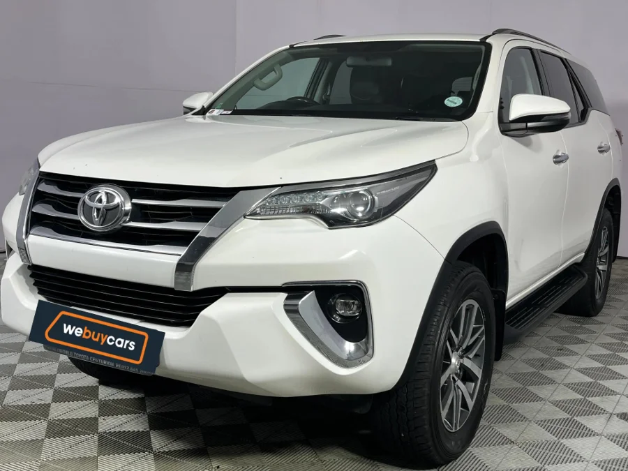 Used 2019 Toyota Fortuner 2.8GD-6 auto - WeBuyCars Epping Used 2019 Toyota Fortuner 2.8GD-6 auto - WeBuyCars Epping
