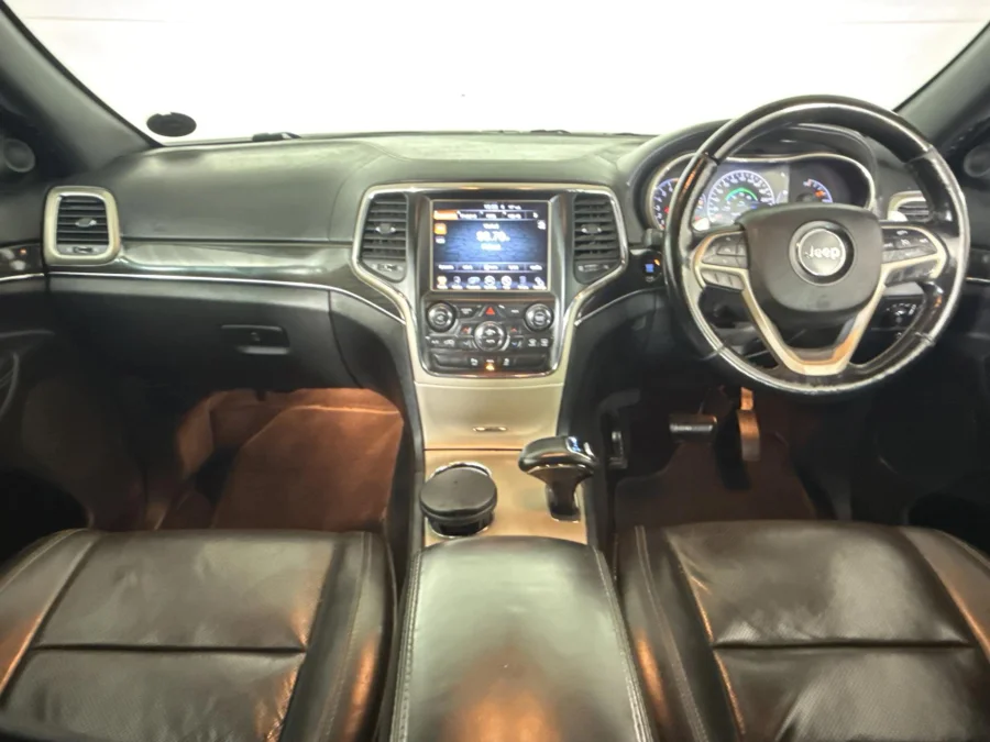 Used 2014 Jeep Grand Cherokee 3.6L Overland - WeBuyCars Midstream