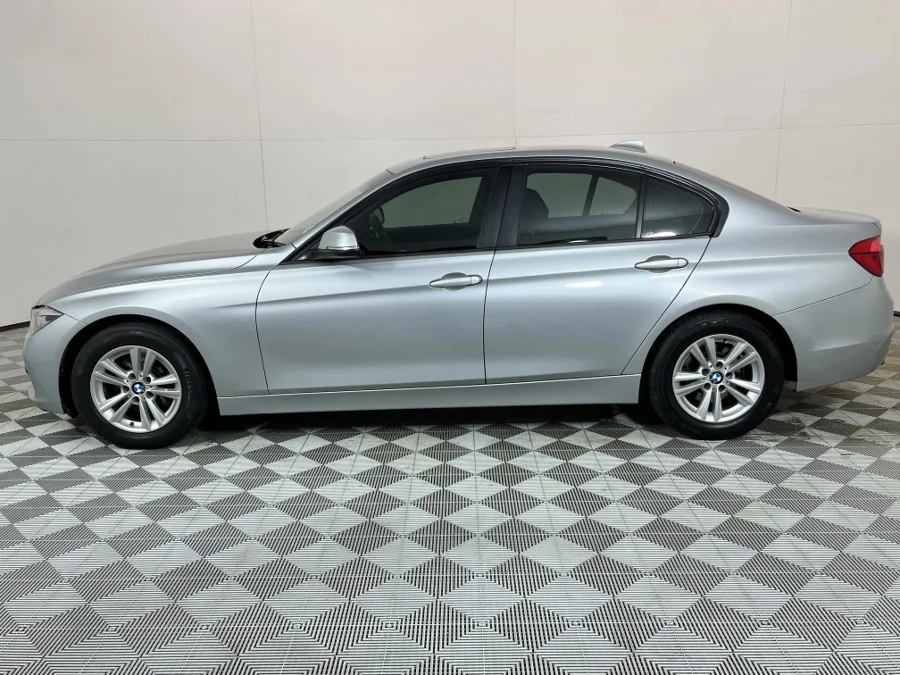 Used 2018 BMW 3 Series 320i sports-auto - WeBuyCars JHB South Used 2018 BMW 3 Series 320i sports-auto - WeBuyCars JHB South