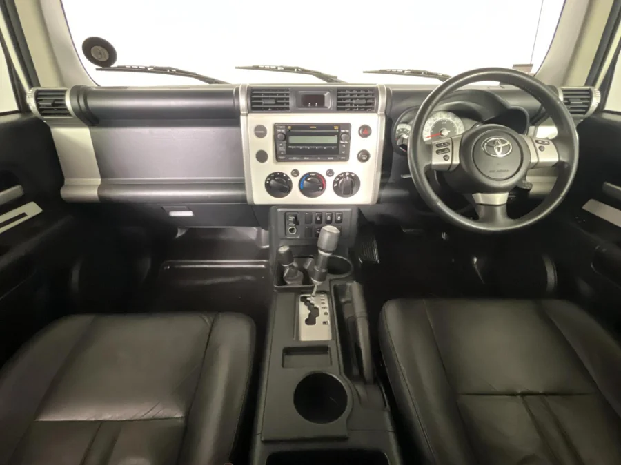 Used 2012 Toyota FJ Cruiser - WeBuyCars Silverlakes Used 2012 Toyota FJ Cruiser - WeBuyCars Silverlakes