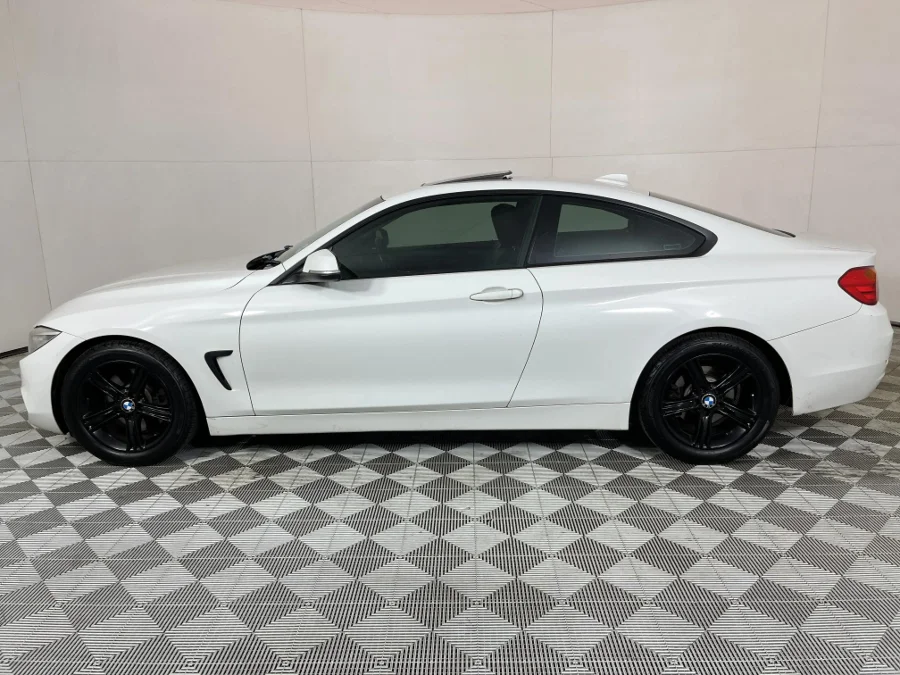 Used 2014 BMW 4 Series 428i coupe sports-auto - WeBuyCars JHB South Used 2014 BMW 4 Series 428i coupe sports-auto - WeBuyCars JHB South