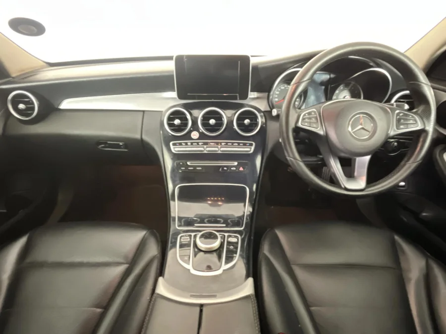 Used 2018 Mercedes-Benz C-Class C180 auto - WeBuyCars The Dome