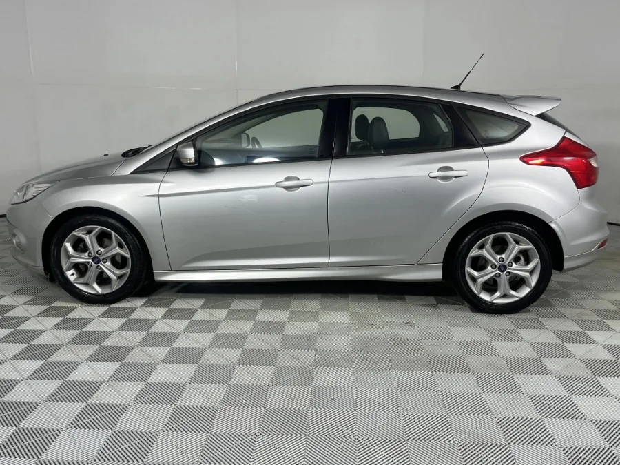 Used 2014 Ford Focus hatch 2.0TDCi Trend auto - WeBuyCars Silverlakes
