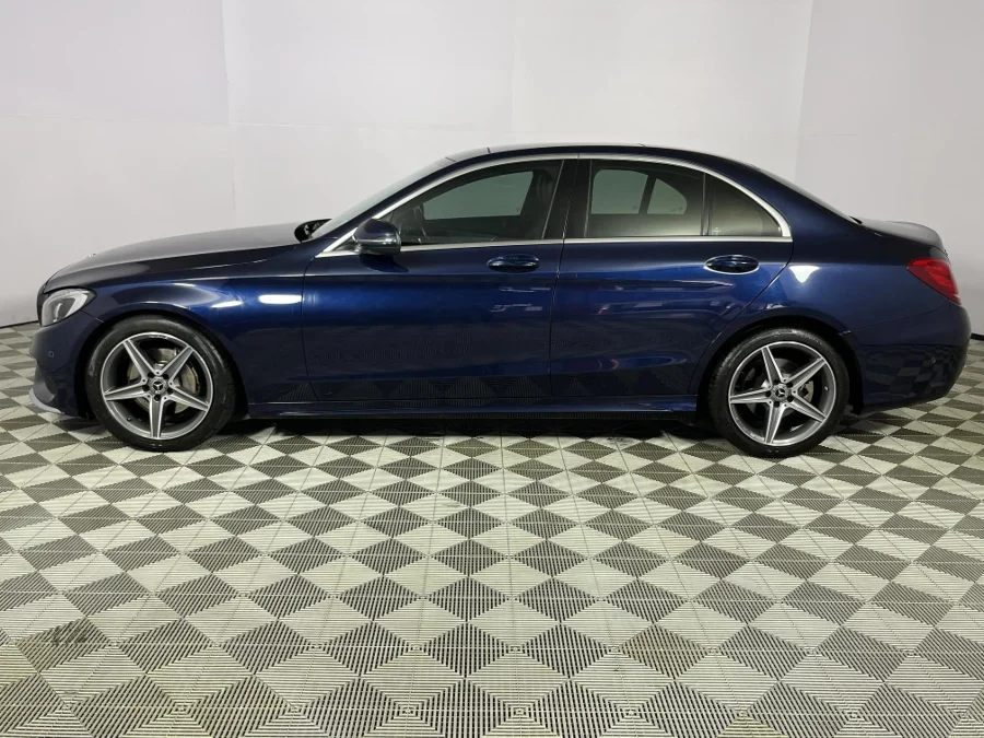 Used 2018 Mercedes-Benz C-Class C220d AMG Line auto - WeBuyCars Durban