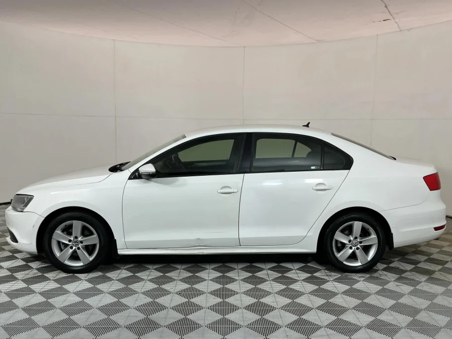 Used 2014 Volkswagen Jetta 1.4TSI Trendline - WeBuyCars JHB South
