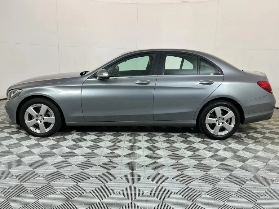 Used 2014 Mercedes-Benz C-Class C180 Classic auto - WeBuyCars JHB South Used 2014 Mercedes-Benz C-Class C180 Classic auto - WeBuyCars JHB South