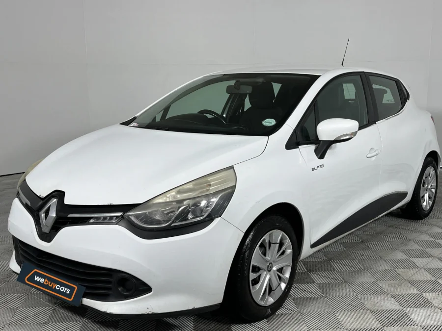 Used 2016 Renault Clio 66kW turbo Blaze - WeBuyCars Richmond Used 2016 Renault Clio 66kW turbo Blaze - WeBuyCars Richmond