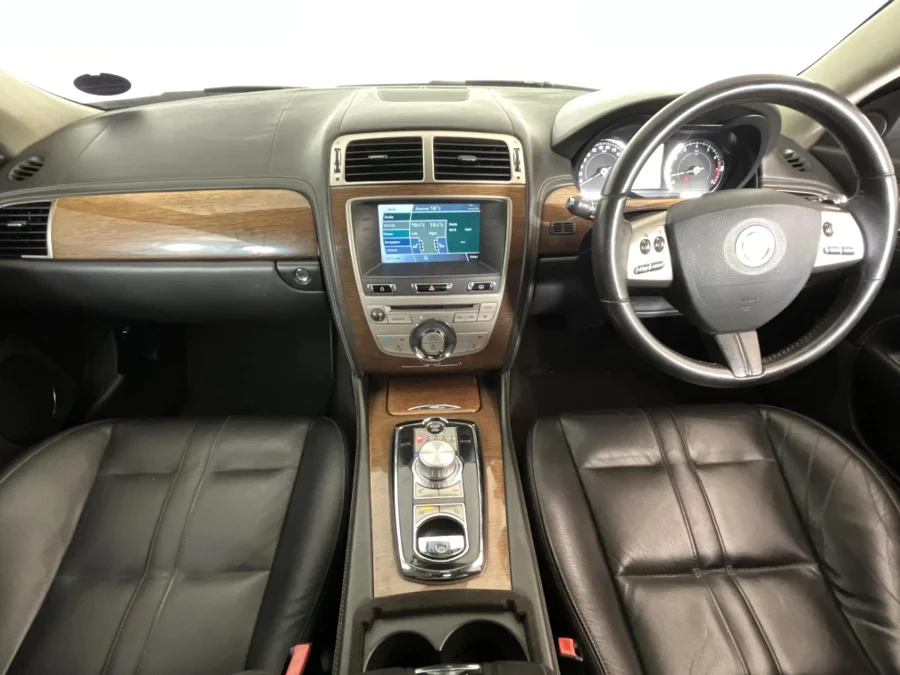 Used 2010 Jaguar XK 5.0 coupe Luxury - WeBuyCars JHB South Used 2010 Jaguar XK 5.0 coupe Luxury - WeBuyCars JHB South