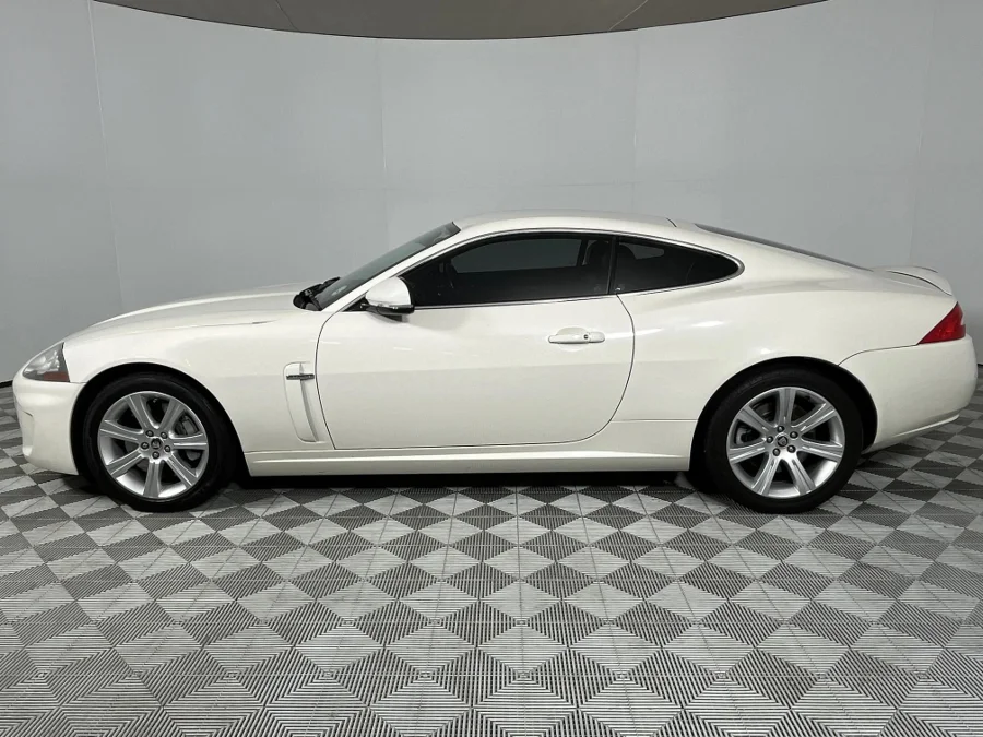 Used 2010 Jaguar XK 5.0 coupe Luxury - WeBuyCars JHB South Used 2010 Jaguar XK 5.0 coupe Luxury - WeBuyCars JHB South