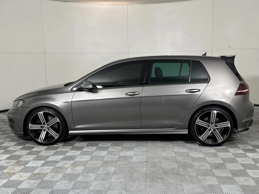 Used 2016 Volkswagen Golf R auto - WeBuyCars Midstream Used 2016 Volkswagen Golf R auto - WeBuyCars Midstream