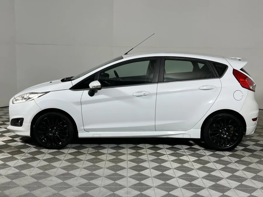 Used 2017 Ford Fiesta 5-door 1.0T Titanium auto - WeBuyCars Germiston Used 2017 Ford Fiesta 5-door 1.0T Titanium auto - WeBuyCars Germiston