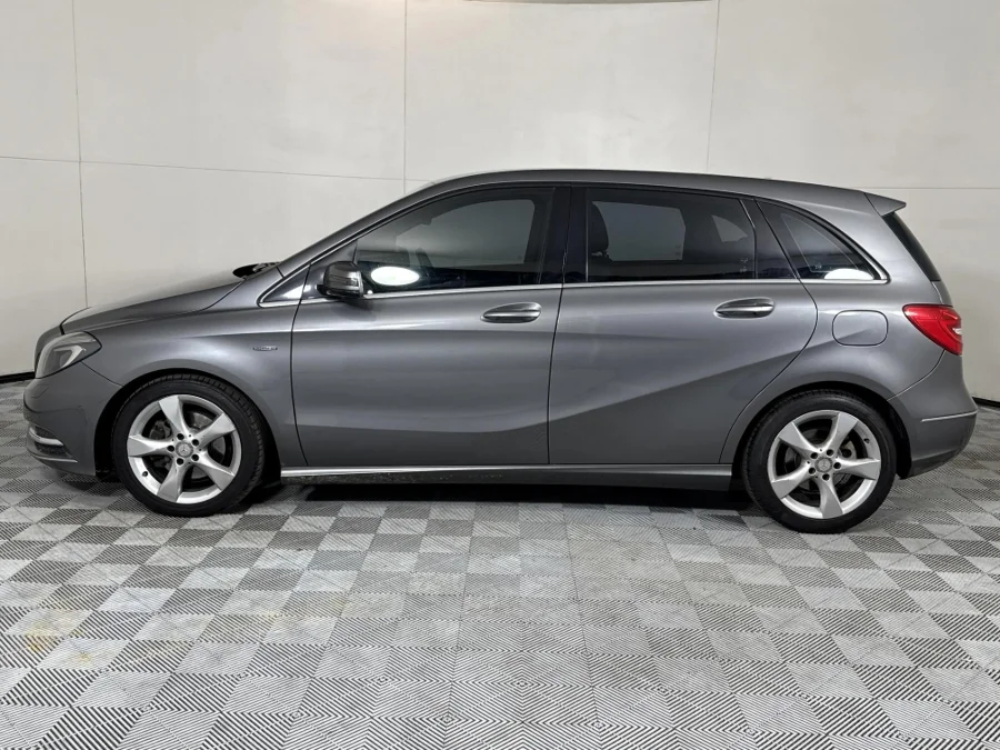 Used 2012 Mercedes-Benz B-Class B180CDI auto - WeBuyCars Midstream Used 2012 Mercedes-Benz B-Class B180CDI auto - WeBuyCars Midstream