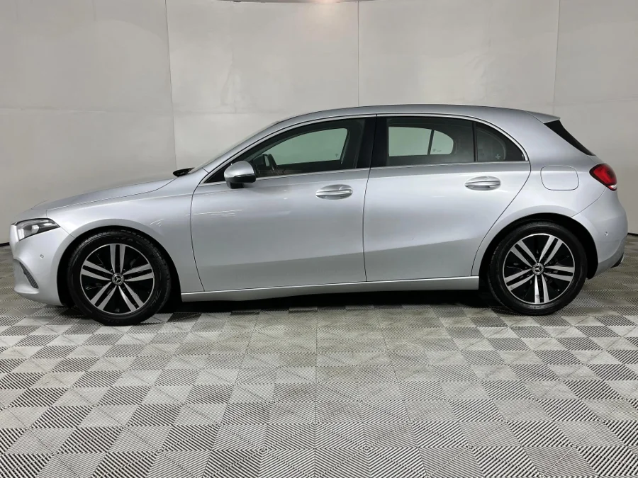 Used 2018 Mercedes-Benz A-Class A200 hatch AMG Line - WeBuyCars The Dome Used 2018 Mercedes-Benz A-Class A200 hatch AMG Line - WeBuyCars The Dome