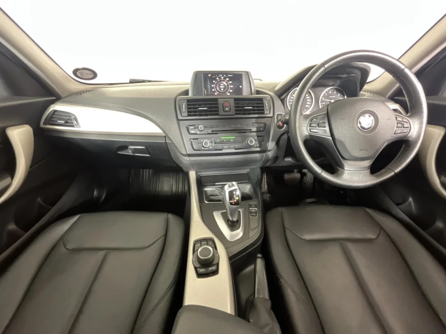 Used 2015 BMW 1 Series 118i 5-door auto - WeBuyCars Riverhorse Used 2015 BMW 1 Series 118i 5-door auto - WeBuyCars Riverhorse