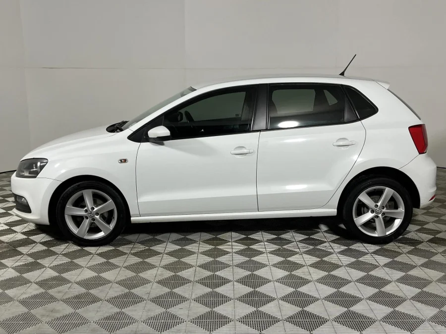 Used 2019 Volkswagen Polo Vivo hatch 1.6 Highline - WeBuyCars Germiston