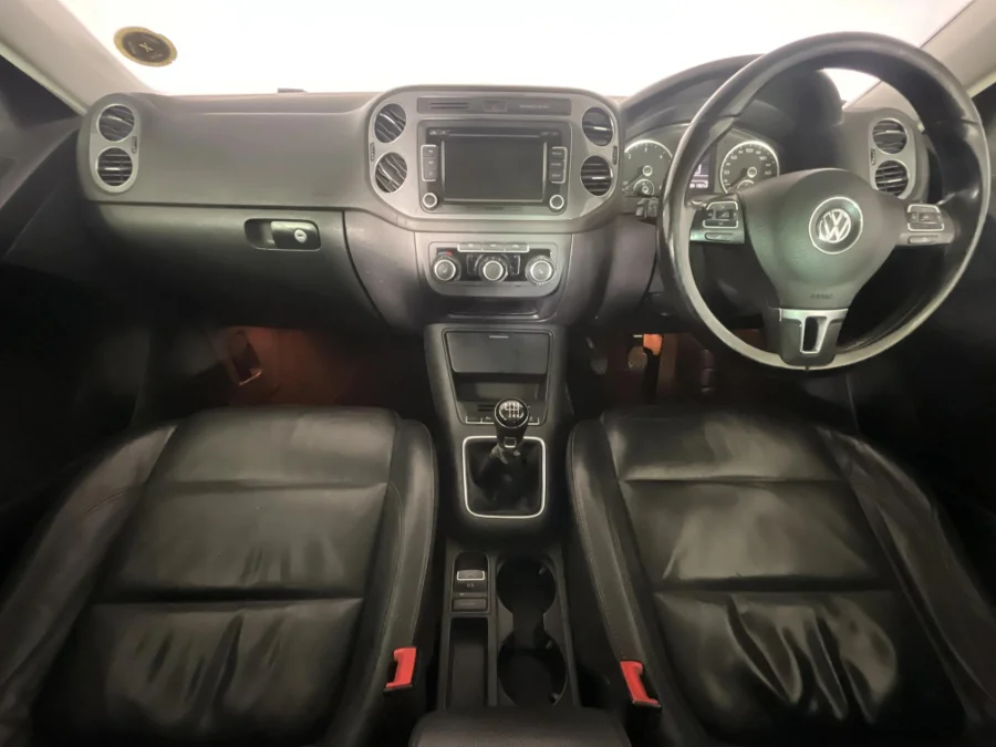 Used 2015 Volkswagen Tiguan 2.0TDI Trend&Fun - WeBuyCars Silverlakes Used 2015 Volkswagen Tiguan 2.0TDI Trend&Fun - WeBuyCars Silverlakes