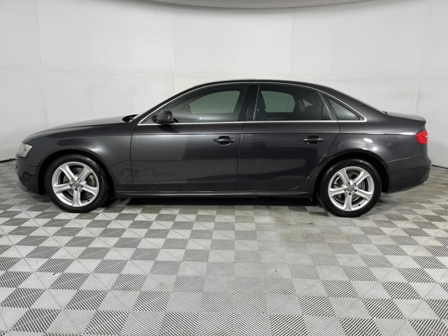 Used 2014 Audi A4 1.8T S auto - WeBuyCars Silverlakes Used 2014 Audi A4 1.8T S auto - WeBuyCars Silverlakes