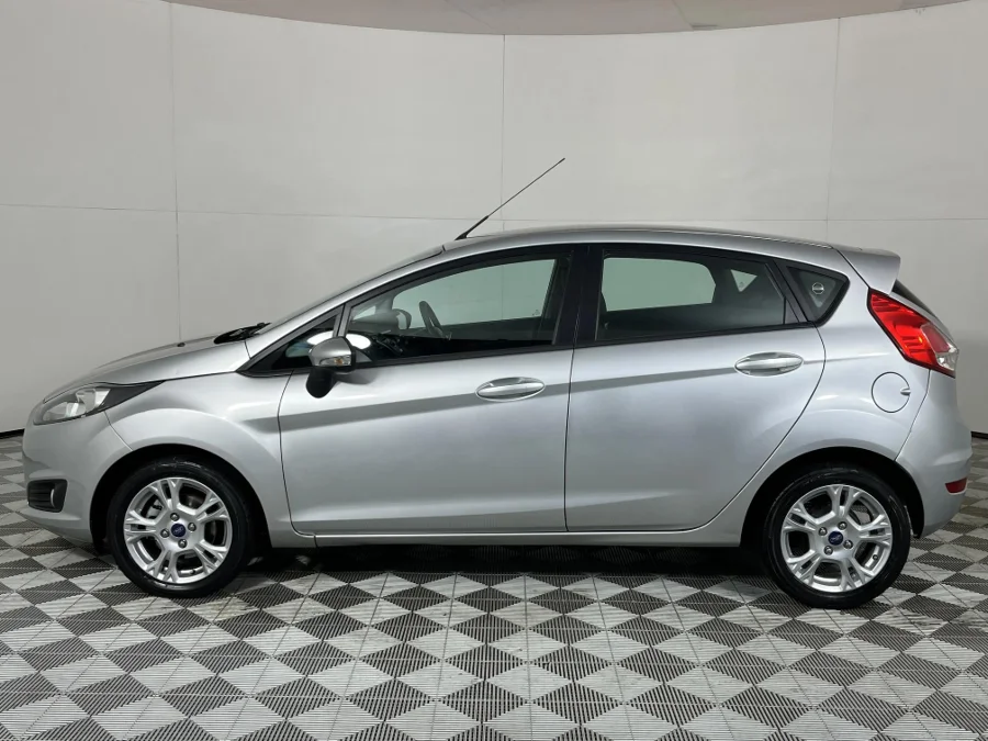 Used 2013 Ford Fiesta 5-door 1.6TDCi Trend - WeBuyCars JHB South Used 2013 Ford Fiesta 5-door 1.6TDCi Trend - WeBuyCars JHB South